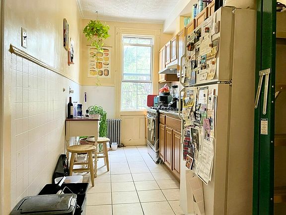 4th image of 272 Saint Nicholas Ave Floor 2