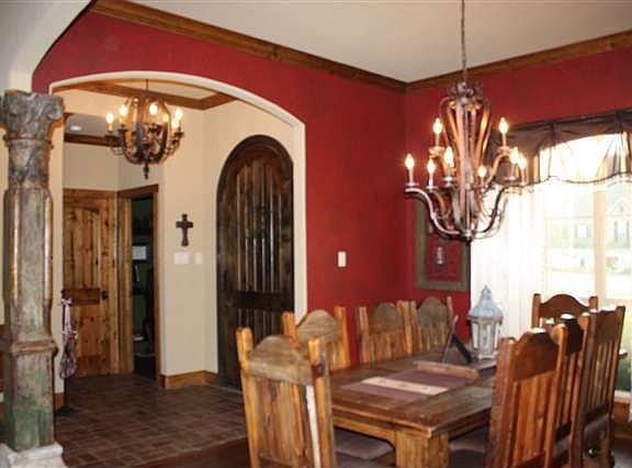 2nd image of 3802 Lavelle Ct