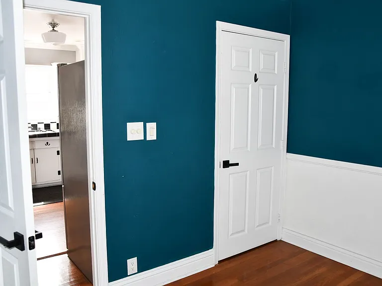 629 W Culver Ave — Photo 27