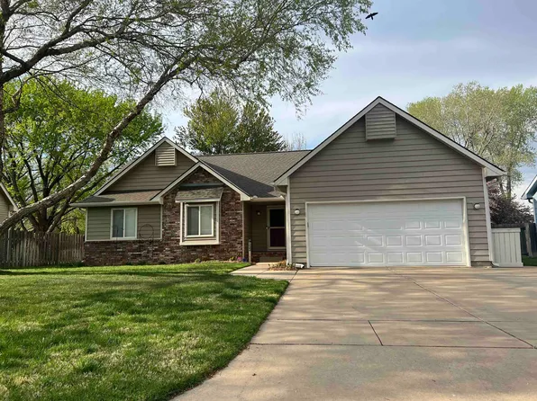 522 E Conestoga Rd, Maize, KS 67101