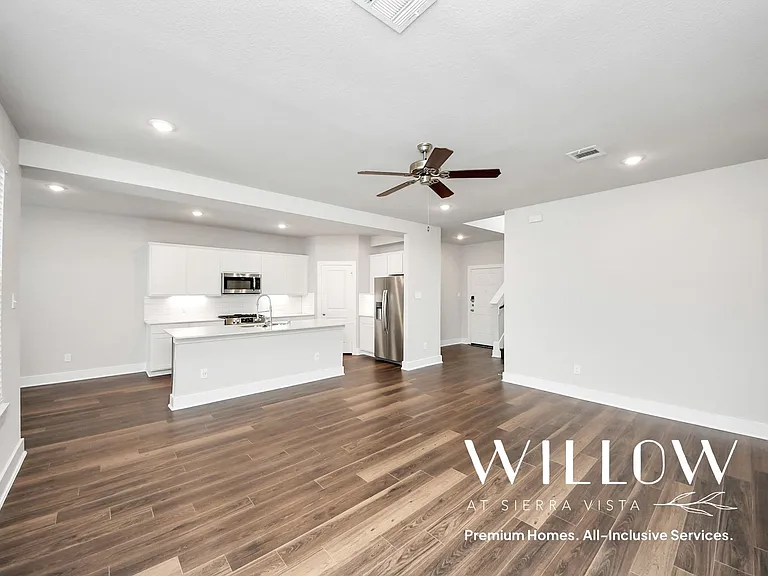 10518 Moon Valley Ln — Photo 12