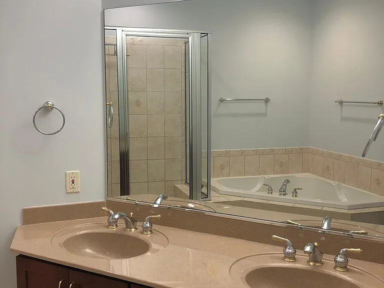 19683 Chagrin Blvd — Photo 16