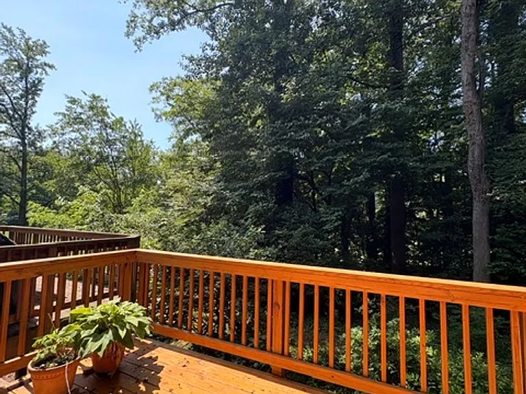 2071 Golf Course Dr — Photo 16