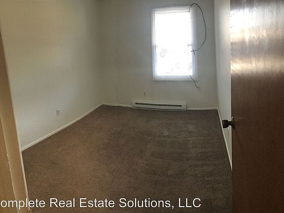 5th image of 707 Ferndale Ct