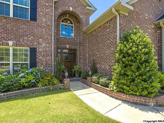 4th image of 7056 Jacks Creek Ln