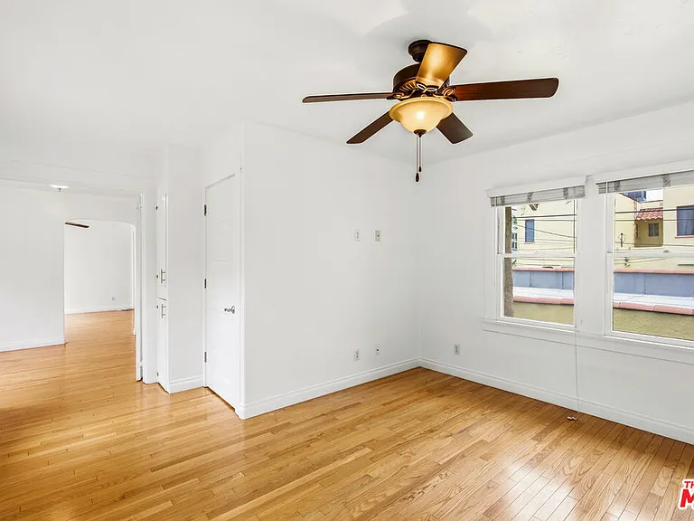 4427 Finley Ave #1/4 — Photo 20