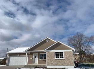 4914 37th Ave, Kenosha, WI 53144