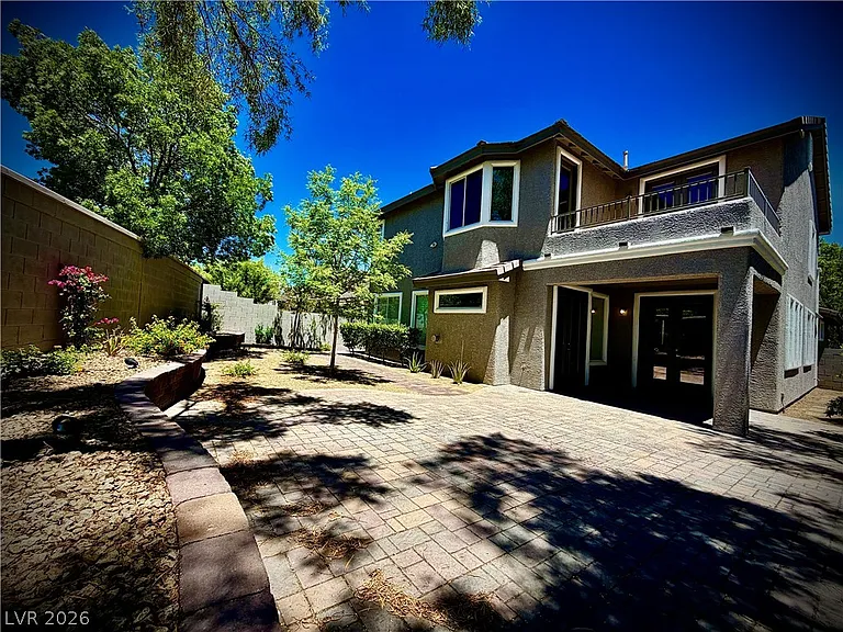 3347 Chesterbrook Ct — Photo 36