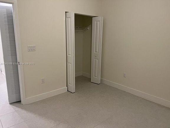 4th image of 8001 NW 41st St #220