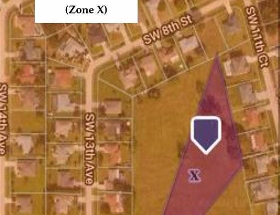 3rd image of 1209 SW 9th Ter