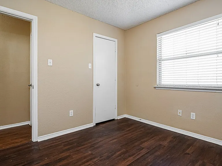405 Lemon Dr — Photo 13