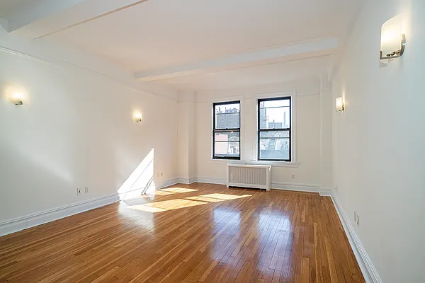 Rented by Rita S Citrin, LREB | media 3
