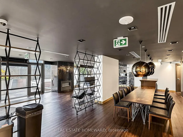 106 Dovercourt Rd #706 — Photo 31