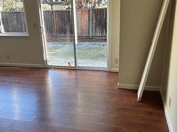 5th image of 4976 Geomax Ct #4976