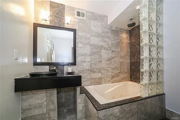 Sold by Douglas Elliman | media 32