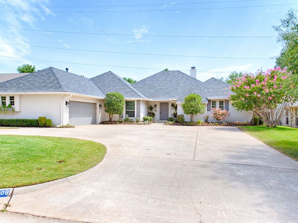 1st image of 3308 Rosewood Ln