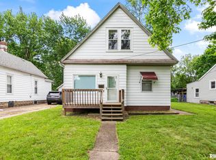 2034 N 9th St, Springfield, IL 62702