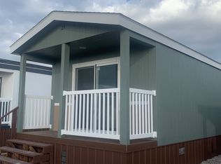 788 S Broadway St #15, Blackfoot, ID 83221