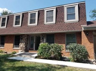 11455 N Tabler Rd, Minooka, IL 60447