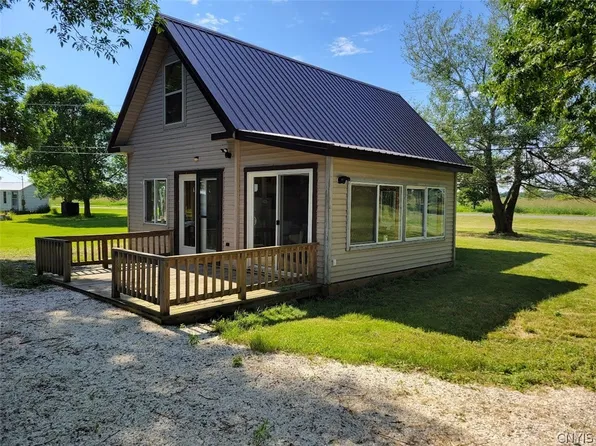 20265 S Shore Rd, Three Mile Bay, NY 13693