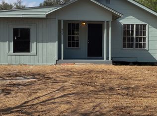 432 SW 7th St, Premont, TX 78375