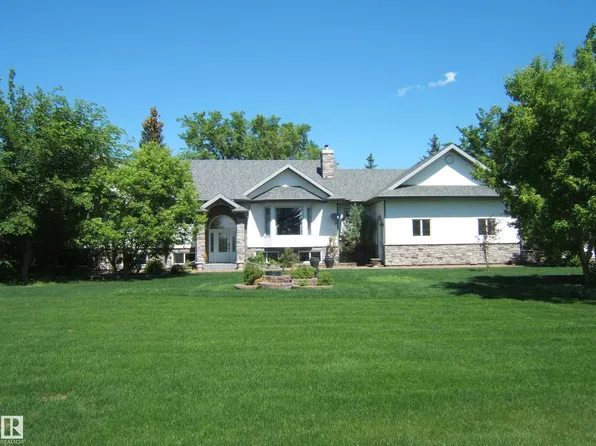 123064 State Highway 45, Two Hills, AB T0B 4K0
