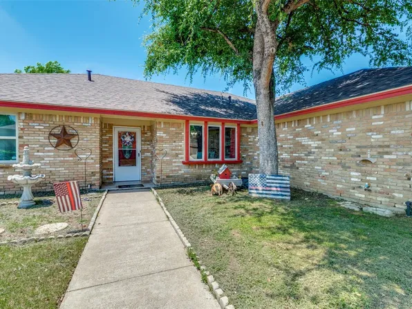 2600 Ashbury Dr, Arlington, TX 76015