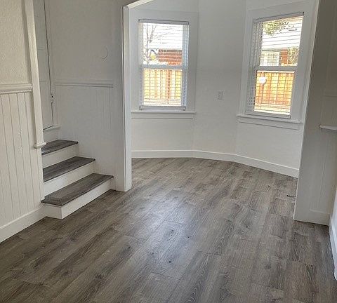 4th image of 657 Everett Ave APT 7