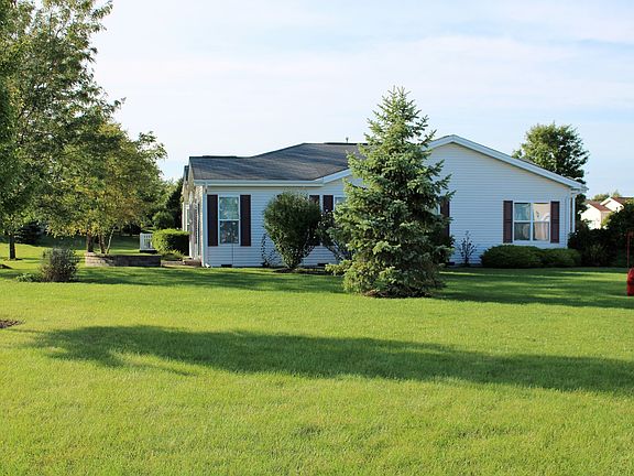 3rd image of 102 Gulfstream Ct