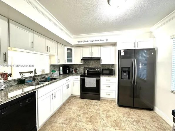 850 SW 138th Ave, Hollywood, FL