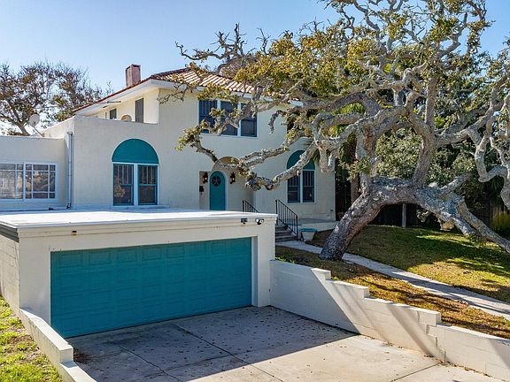 3rd image of 1616 Crescent Ridge Rd