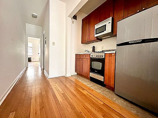 1st image of 436 E 77th St APT 4A