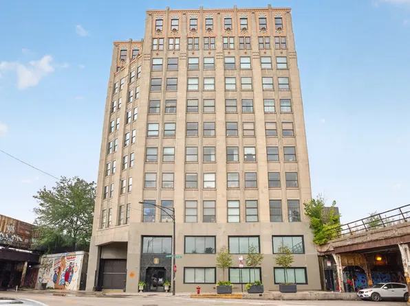 1550 S Blue Island Ave Unit 420, Chicago, IL 60608