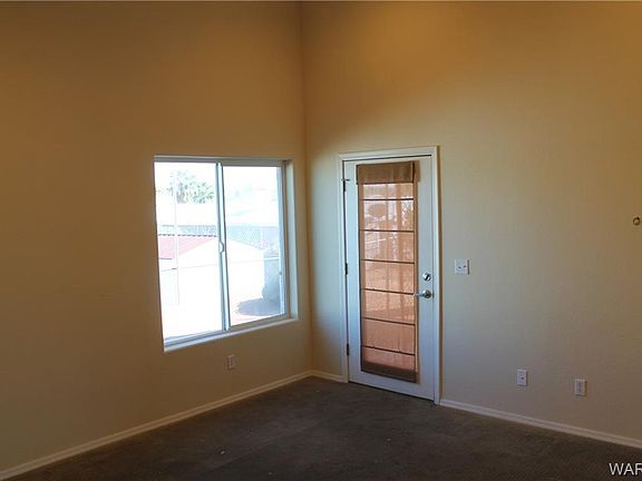 4th image of 1622 Dean Dr