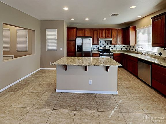 5th image of 8688 Luna Nuevo Ct