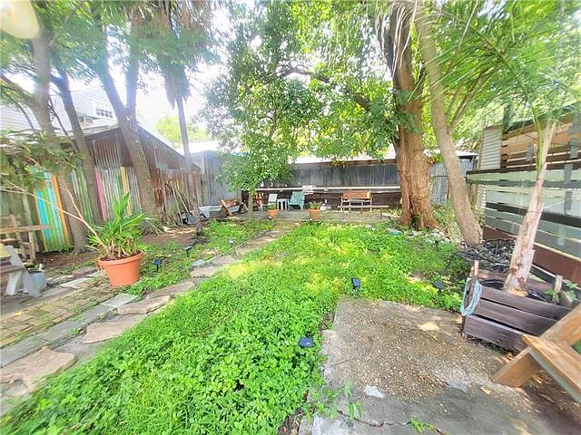 621 Elmira Ave — Photo 12