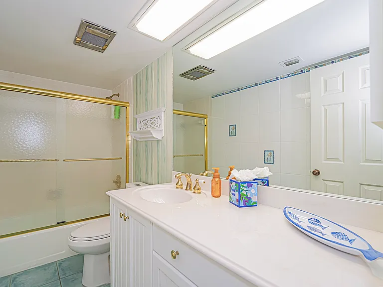 1700 Ocean Dr #302V — Photo 29