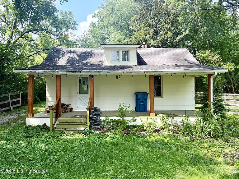406 Evergreen Rd — Photo 1