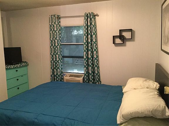 5th image of 731 Leftys Cir Unit 5