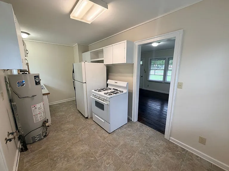 1701 N Troup St — Photo 18