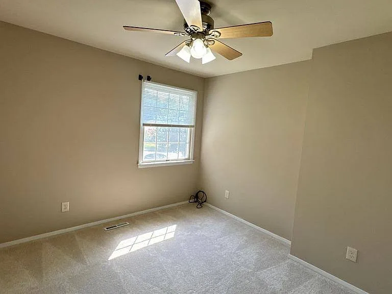 10024 Century Dr — Photo 20