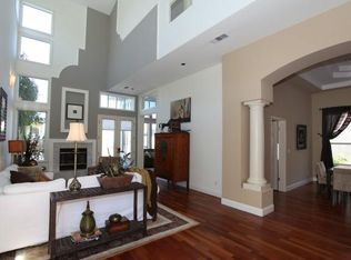 923 Corriente Point Dr, Redwood City, CA 94065