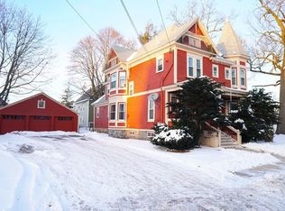 105 Exeter St, Lawrence, MA 01843