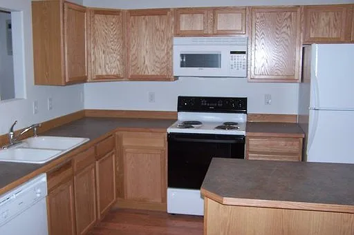 117 W Helena Ave — Photo 8