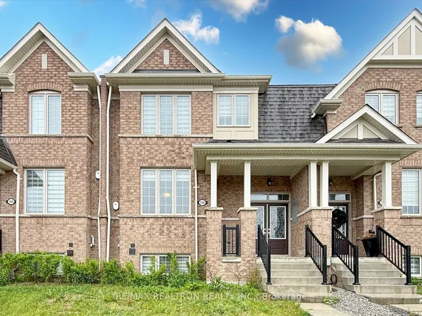 346 Coronation Rd, Whitby, ON L1P 0J1