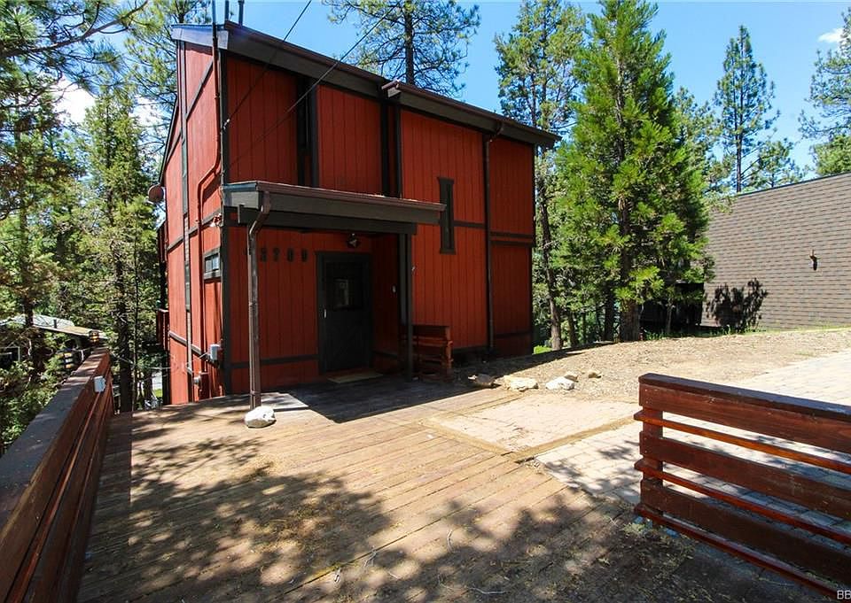 1st image of 42709 Alta Vista Ave