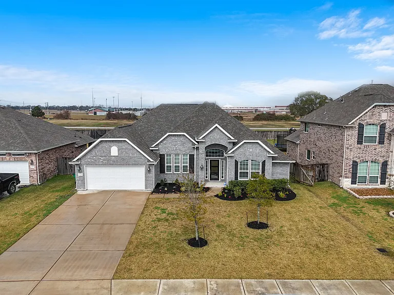 1524 N Bluebonnet Ln — Photo 40