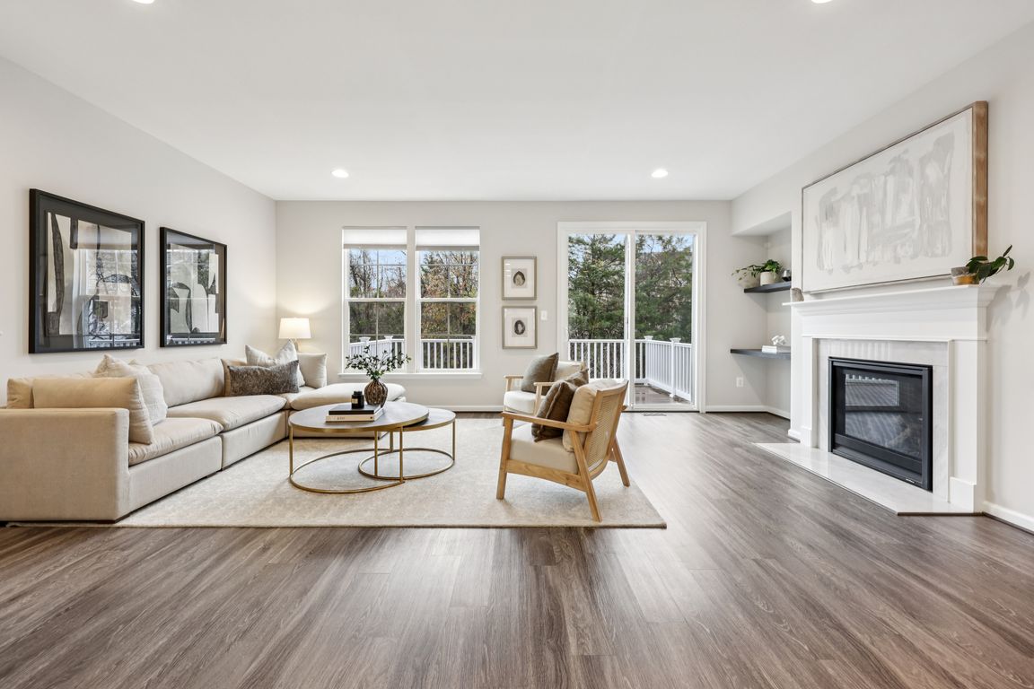 next background image