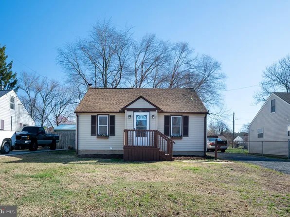137 N Halsey Rd, Dover, DE 19901