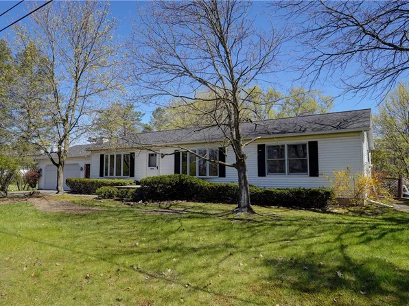 1356 White Rd, Phelps, NY 14532